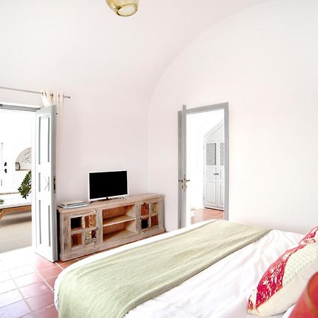 Antelmi Luxury Villa Fira  Luaran gambar